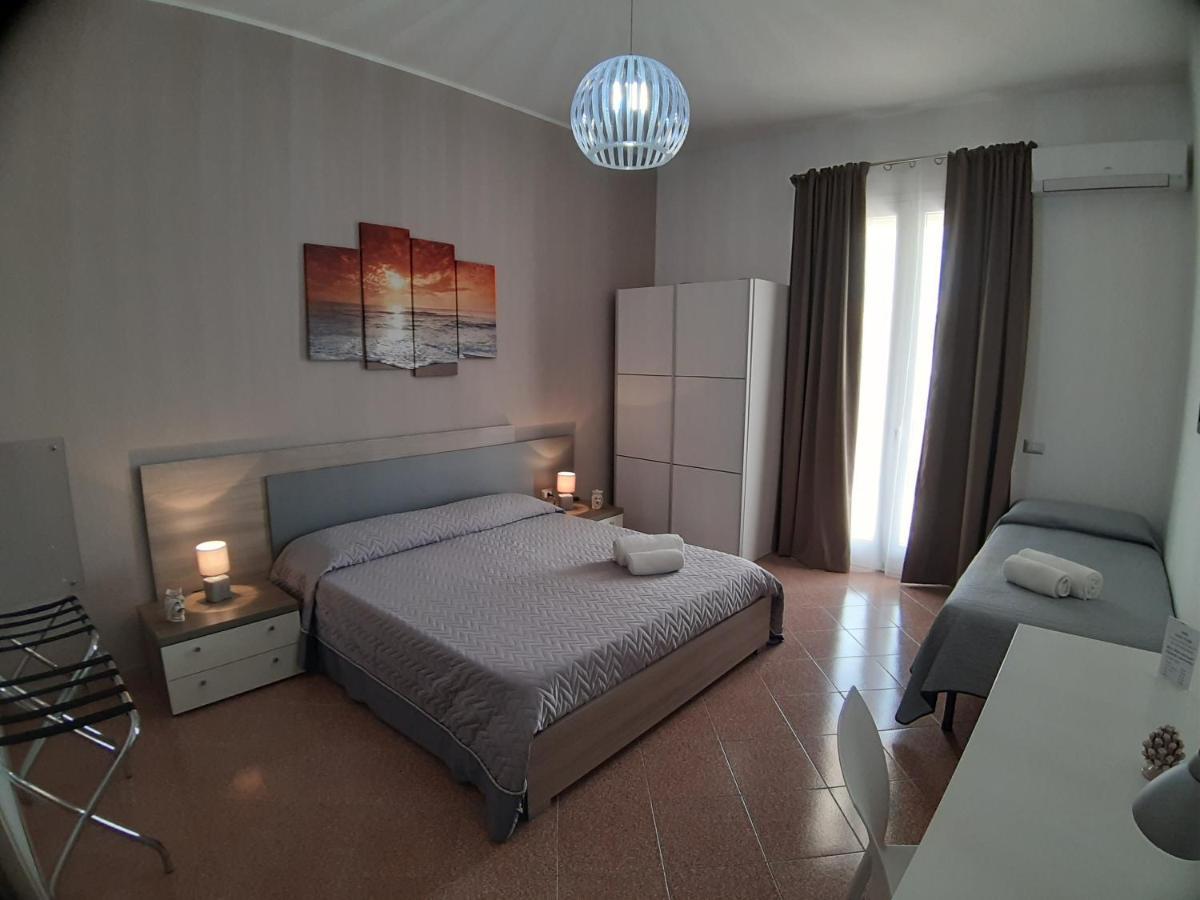 B&B Costa Sicula 阿沃拉 外观 照片